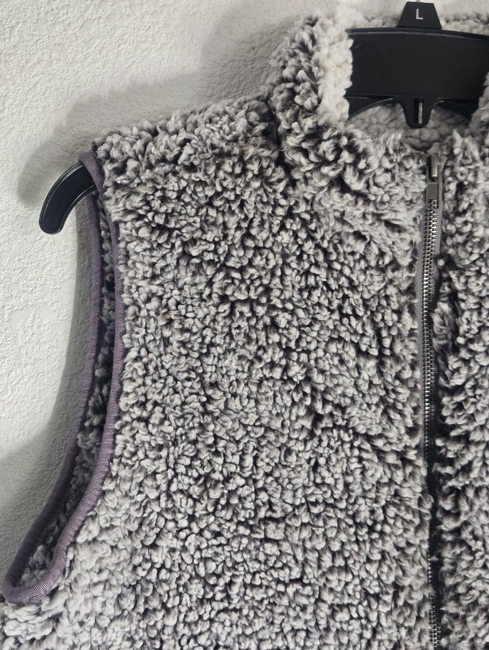 Women Vest Color Gray - Picture 5 of 9